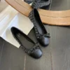 cn-11134207-7ras8-m9r41bjfojb080.webp Square Toe Butterfly Flats