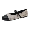 cn-11134207-820l4-moowl7gc2682cc.webp Round Toe Polka Dot Flats