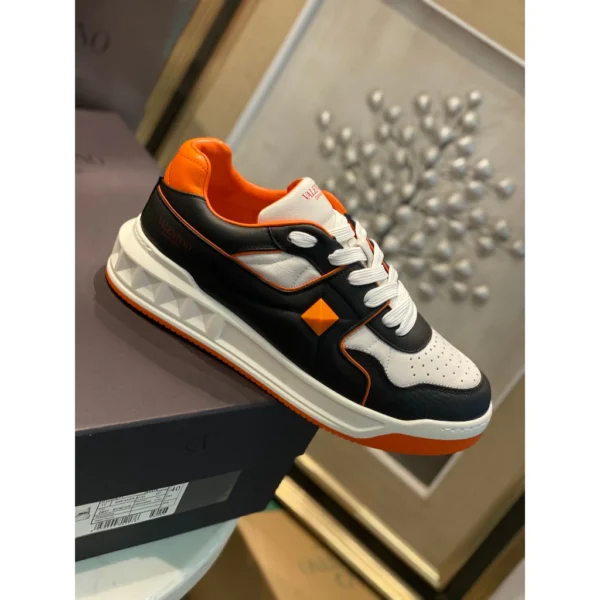 Women VL Diamond Sneakers